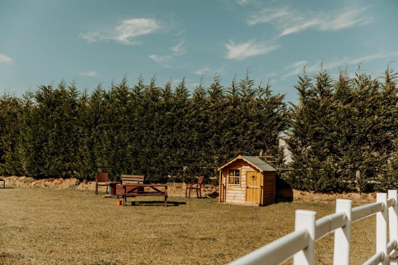 Lionheart Large Luxury Lodge - Sleeps 10- Dog Friendly,Near Sherwood Forest At Fairview Farm Nottingham Great For Family Gatherings ,Groups ,Parties Exteriör bild