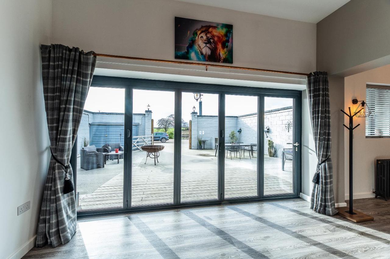 Lionheart Large Luxury Lodge - Sleeps 10- Dog Friendly,Near Sherwood Forest At Fairview Farm Nottingham Great For Family Gatherings ,Groups ,Parties Exteriör bild